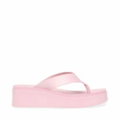 Brand new 🥰 Brand new 🤩 SteveMadden CARLENE BONE ❤️ ❤️ -Steve Madden Shoes For Women Shop STEVEMADDEN SANDALS CARLENE PINK SIDE